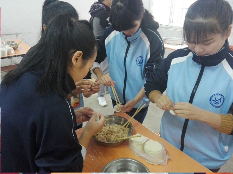 包饺子2_18524.jpg 包饺子2.jpg