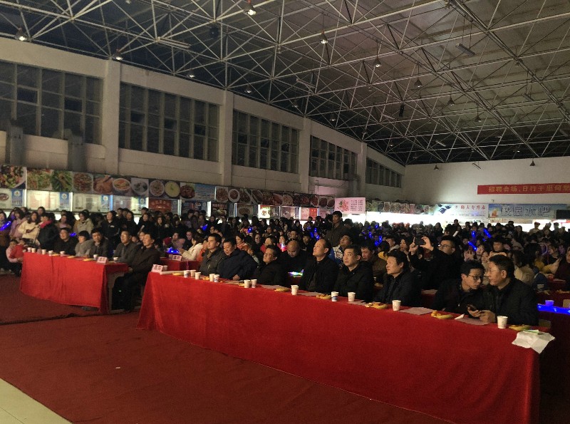 晚会13_84559.jpg