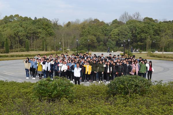 烈士陵园3_17851.jpg
