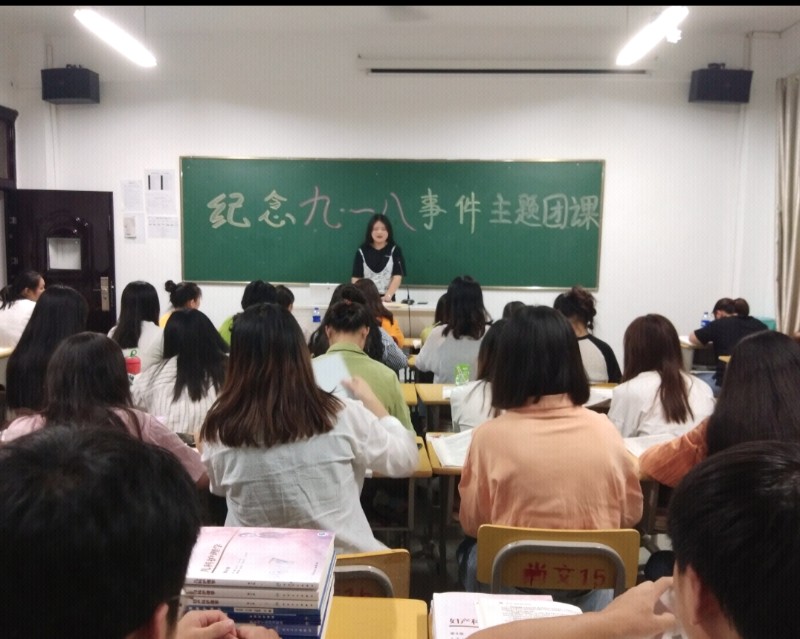 2_80008.jpg 2_80008.jpg