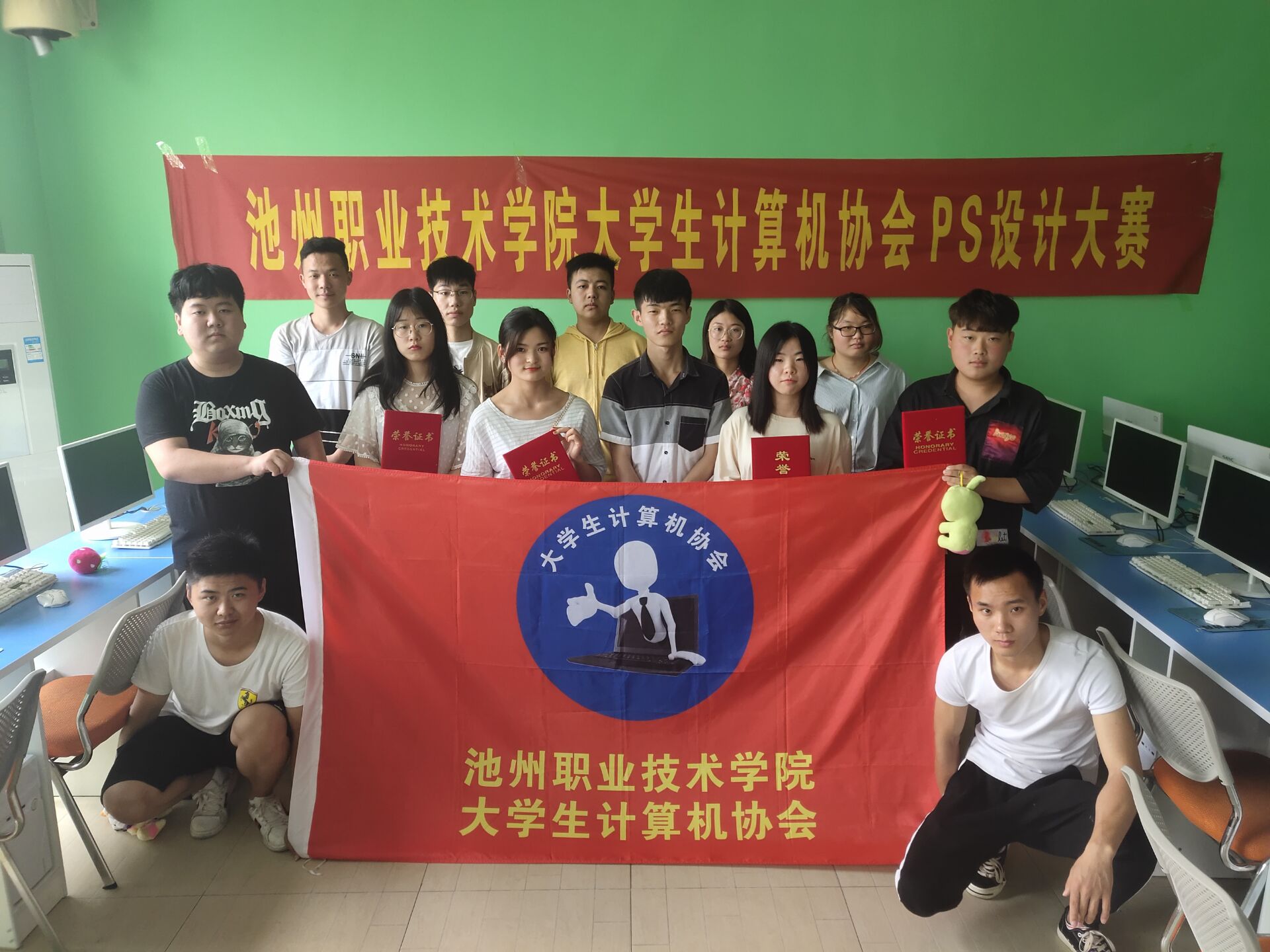 3_47002.jpg 3.jpg