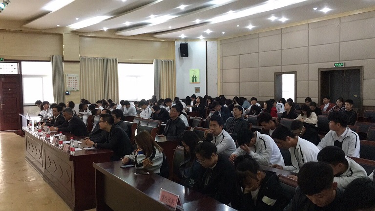QQ图片20180918220938_24128.jpg QQ图片20180918220938.jpg