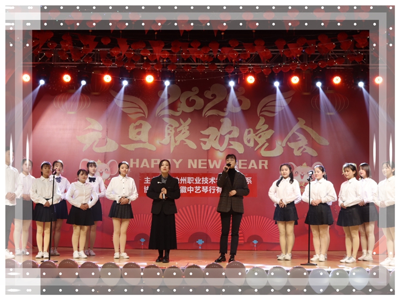 B5797A3049F39BBE575D5C70F054AF15.jpg