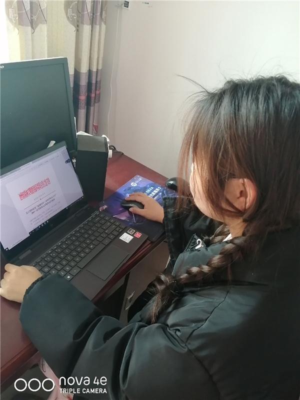 教育系19级学前教育三班史雅萍_副本.jpg