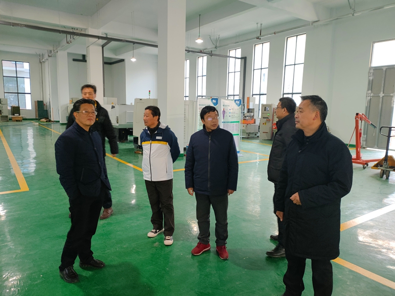 20200112李书记调研系部2.jpg