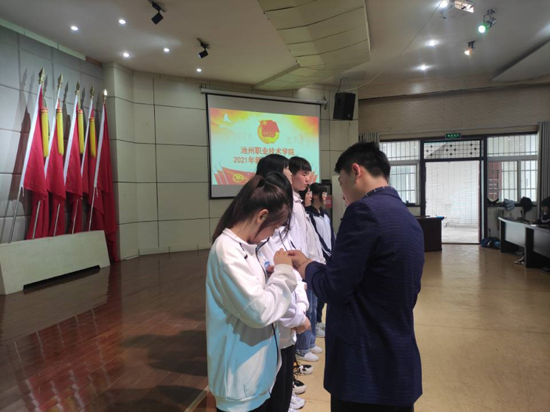 1621852632950327.jpg QQ图片20210521132244_副本.jpg