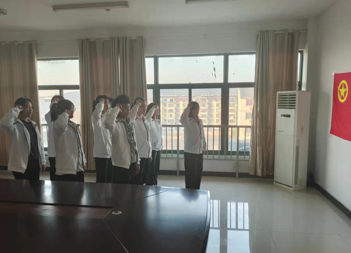 1638241916706735.jpg 团员.jpg