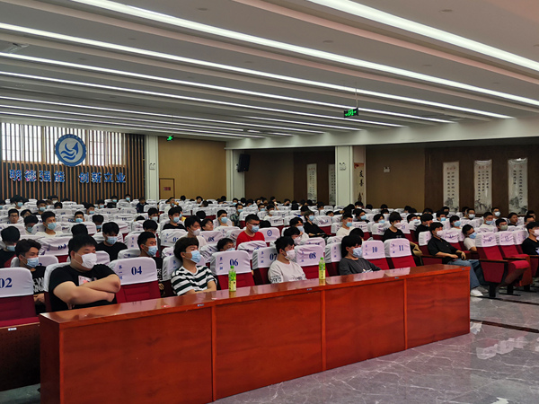 1653709260289603.jpg 20220527实习与征兵动员2.jpg