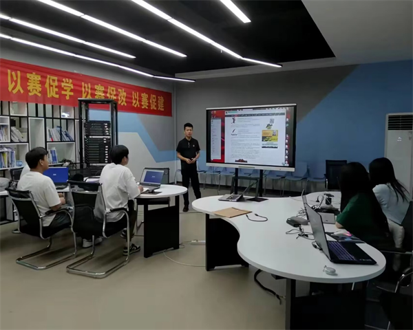 1685700843317679.png 图片2.png