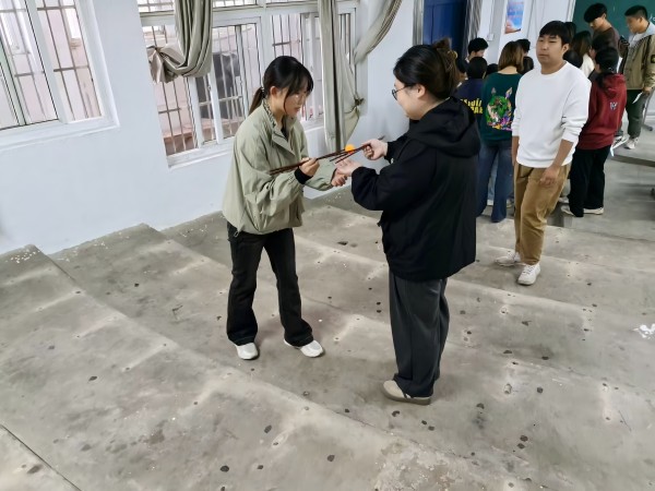 1732872626223055.jpg 乒乓球·1.jpg