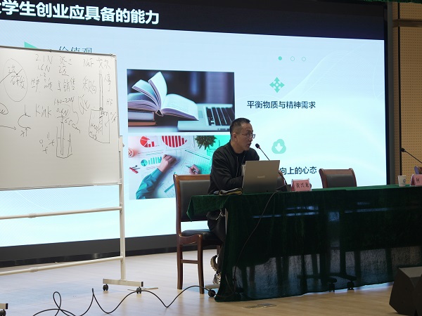 1733796831251531.jpg 黄兴龙.jpg
