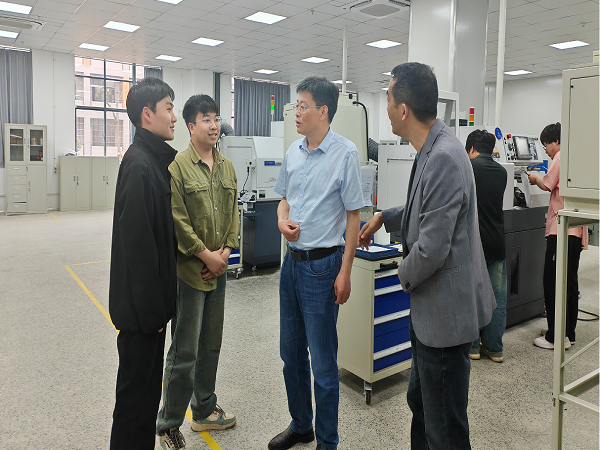 1745459270105459.png 图片3.png