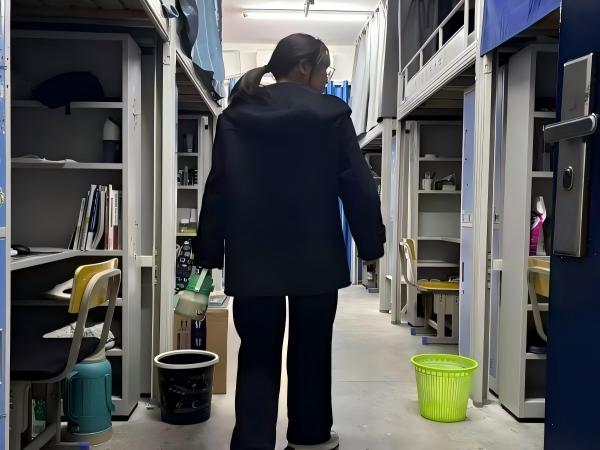 ebd188138518452b6255a10d3c07b738.jpg