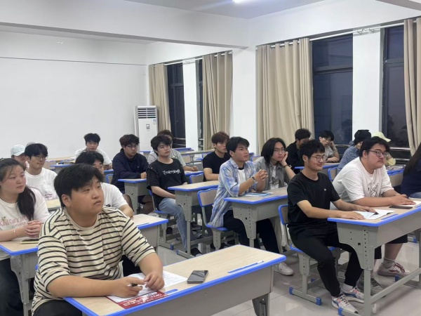 1779678336938693.jpg 讲座图片 (1)_副本.jpg